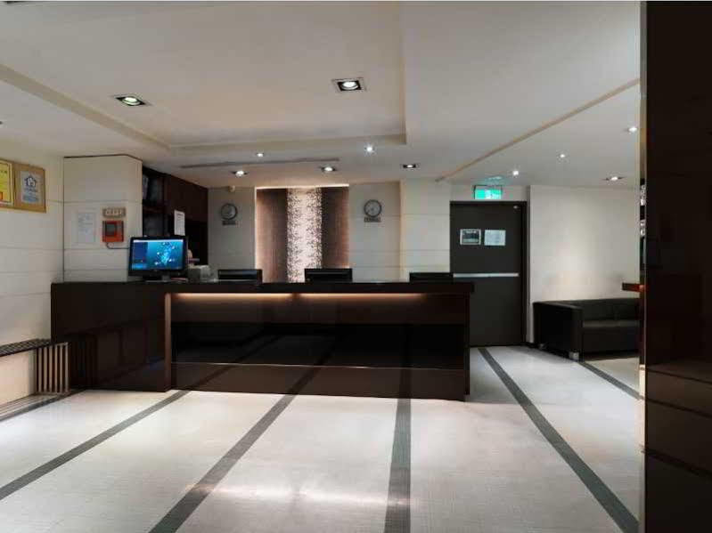 New World Hotel Тайбей Екстер'єр фото